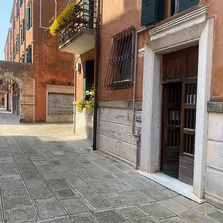 Casa Madda Biennale Apartment Venesia Bagian luar foto